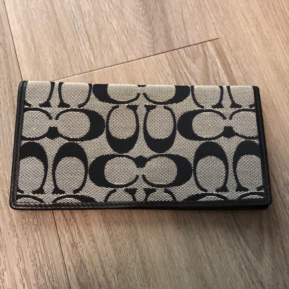 Coach money holder